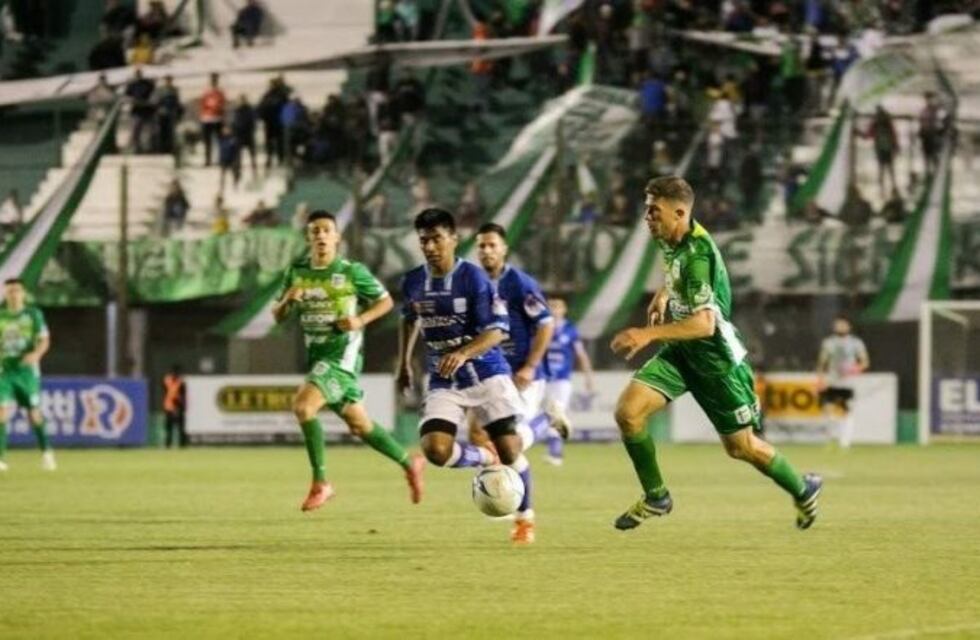 Sportivo Belgrano recibe a Racing por un duelo clave en el Federal A