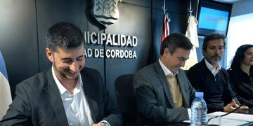 Mestre y el Cipecc firmaron este lunes el convenio en la sede de la Municipalidad de Córdoba\u002E