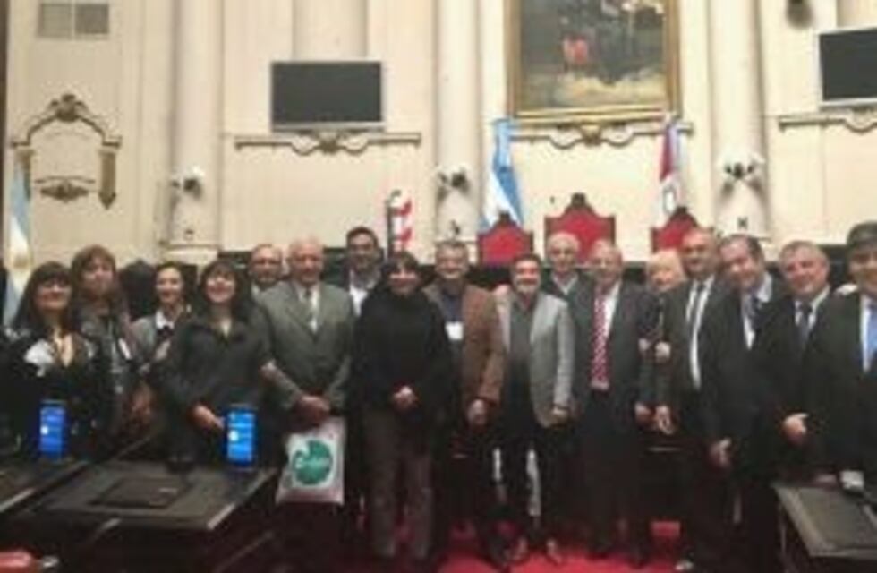 Arcando participó de la mesa ejecutiva del bloque argentino de Unión de Parlamentarios