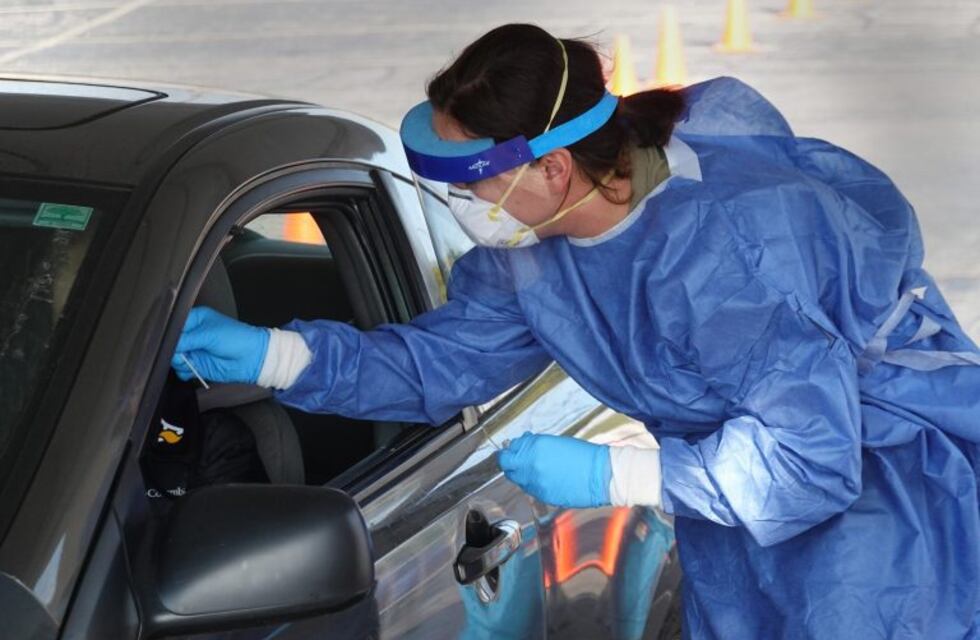 El número de contagios llegó a 157 y hubo 6 recuperados