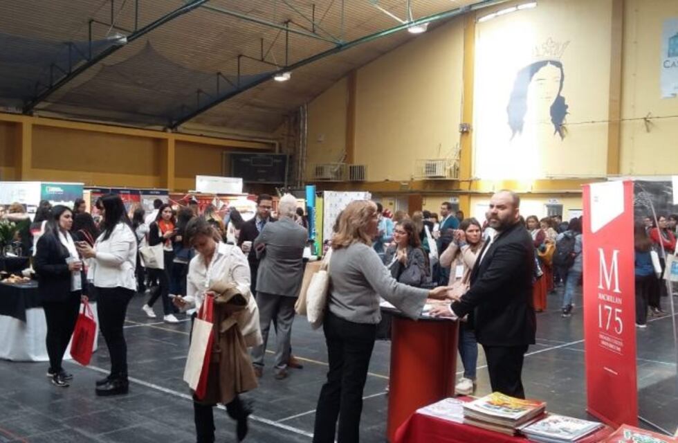 Con gran éxito se desarrolla Congreso Nacional de docentes de inglés