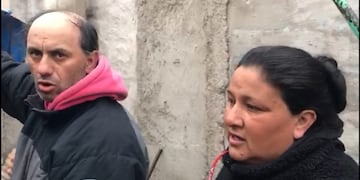Silvia y su familia viven en un auto en Jesús María (Mas Radio)