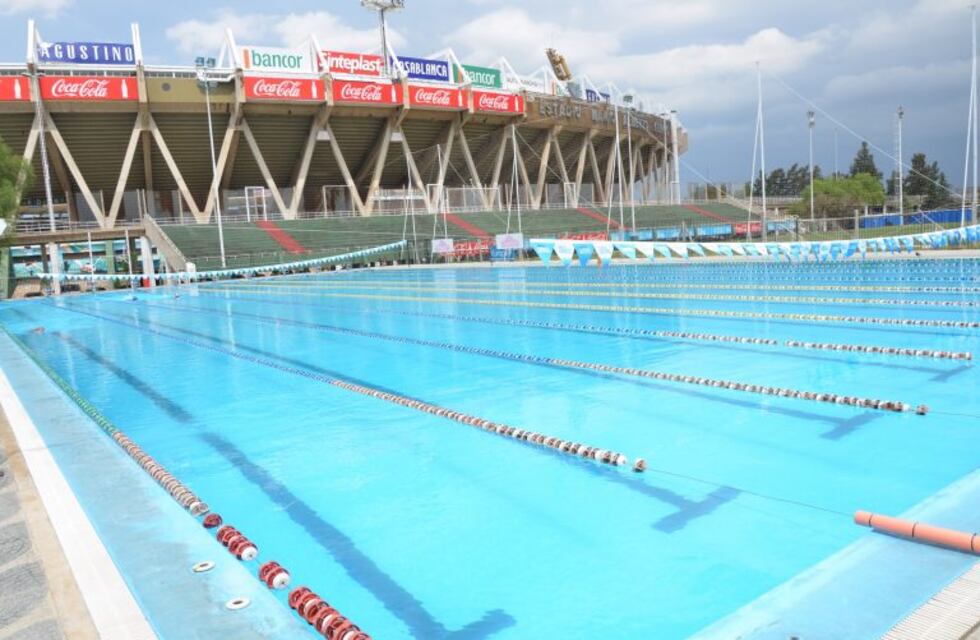 Habilitan la reapertura de los natatorios en Córdoba a partir de este martes