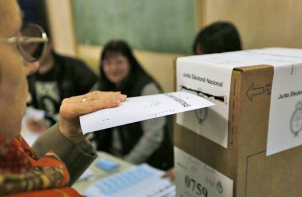 Elecciones PASO en Corrientes con 16 listas para competir