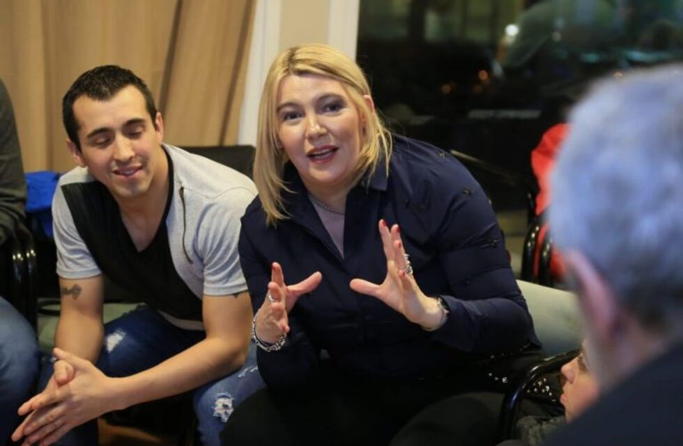 Bertone recibió propuestas de los jóvenes para el futuro de Río Grande