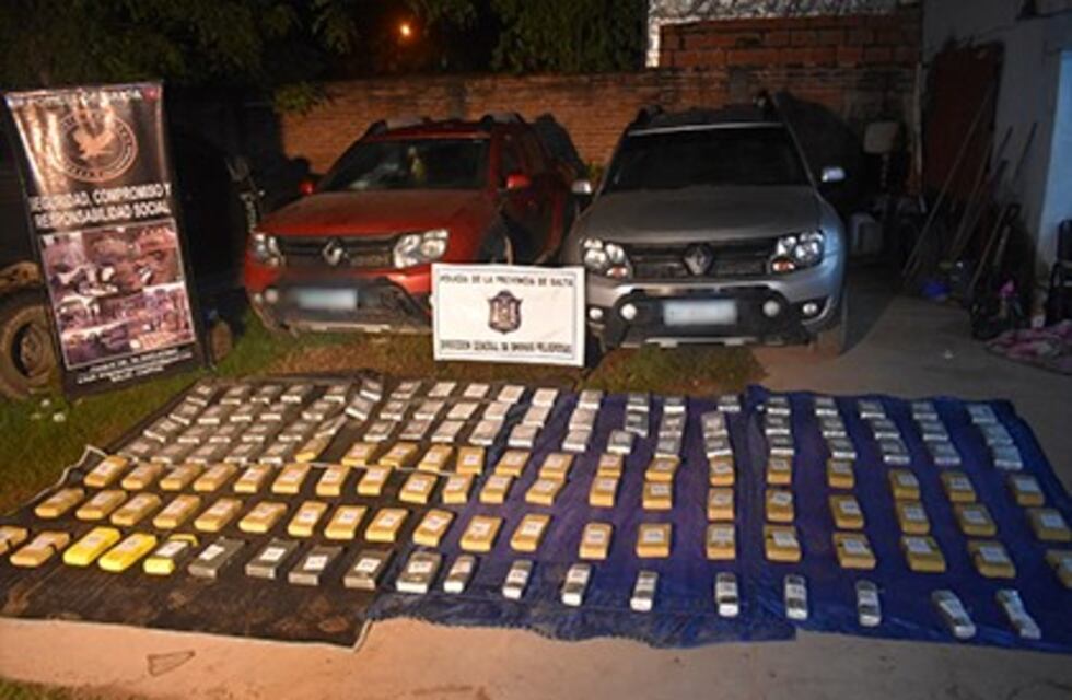 Se hacían pasar por comerciantes y fueron detenidos con 143 kilos de cocaína en Salta
