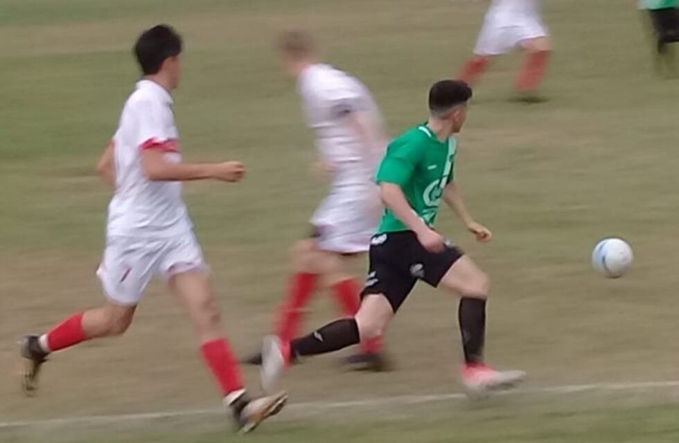 El Cultural de Arroyito goleó y está en semifinales