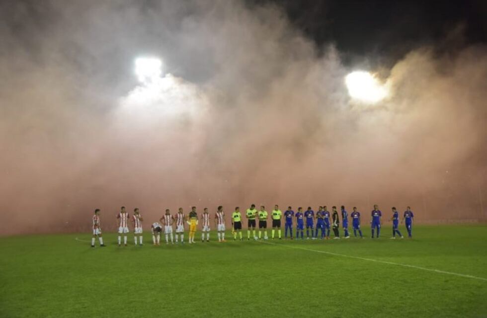 En fotos y video: el impresionante recibimiento de la hinchada a Instituto