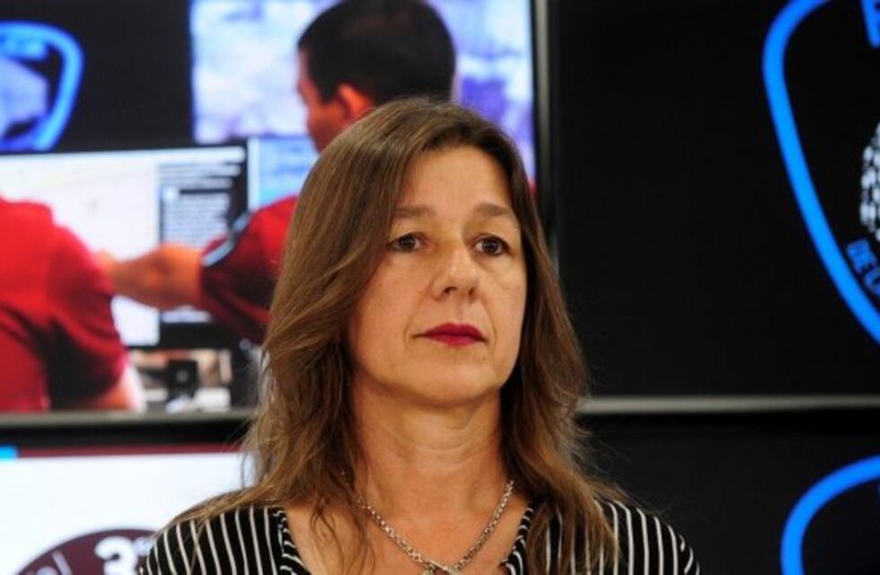 Derogaron el protocolo para uso de armas de fuego y Taser, y revocaron el Servicio Cívico Voluntario