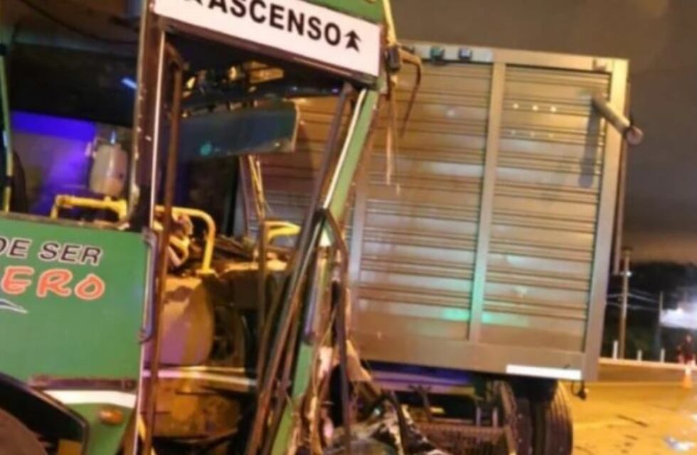Al menos 15 heridos en choque entre ómnibus y un camión del Ejército