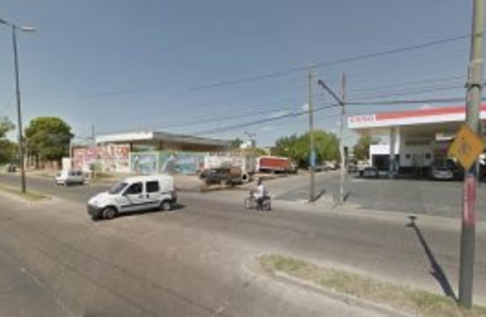 Emboscaron a un hombre de 55 años en Mendoza al 7600 y lo asesinaron de varios disparos