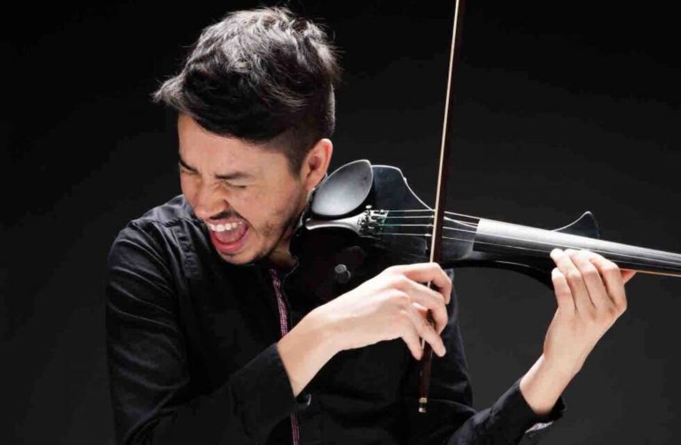 Manu Sija junto a la Jam de Folklore en Cocina de Culturas