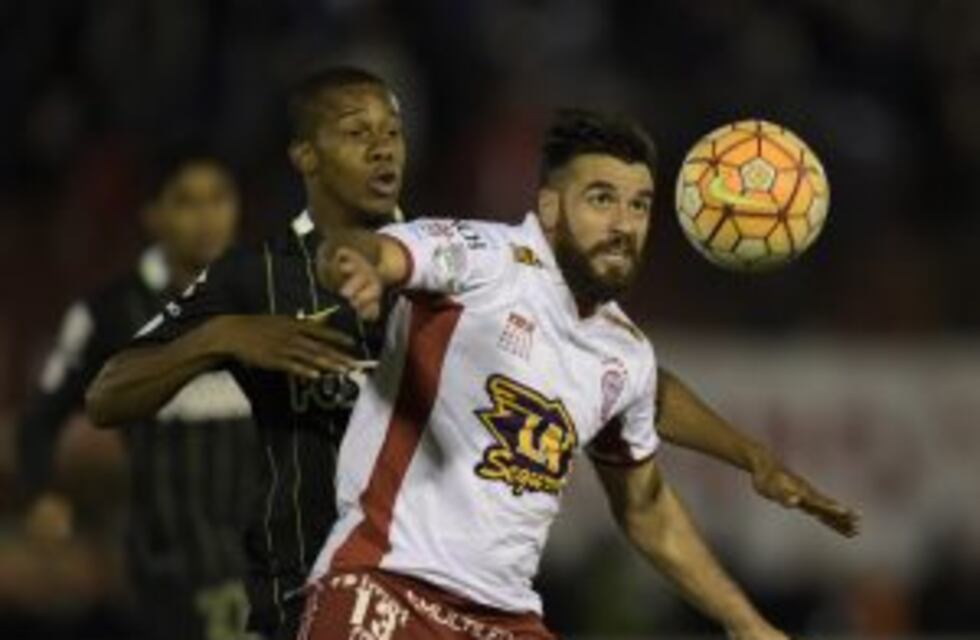 Quién es San Román, el lateral que está cerca de llegar a Newell's