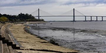 Piden precaución para navegar por la bajante del Paraná