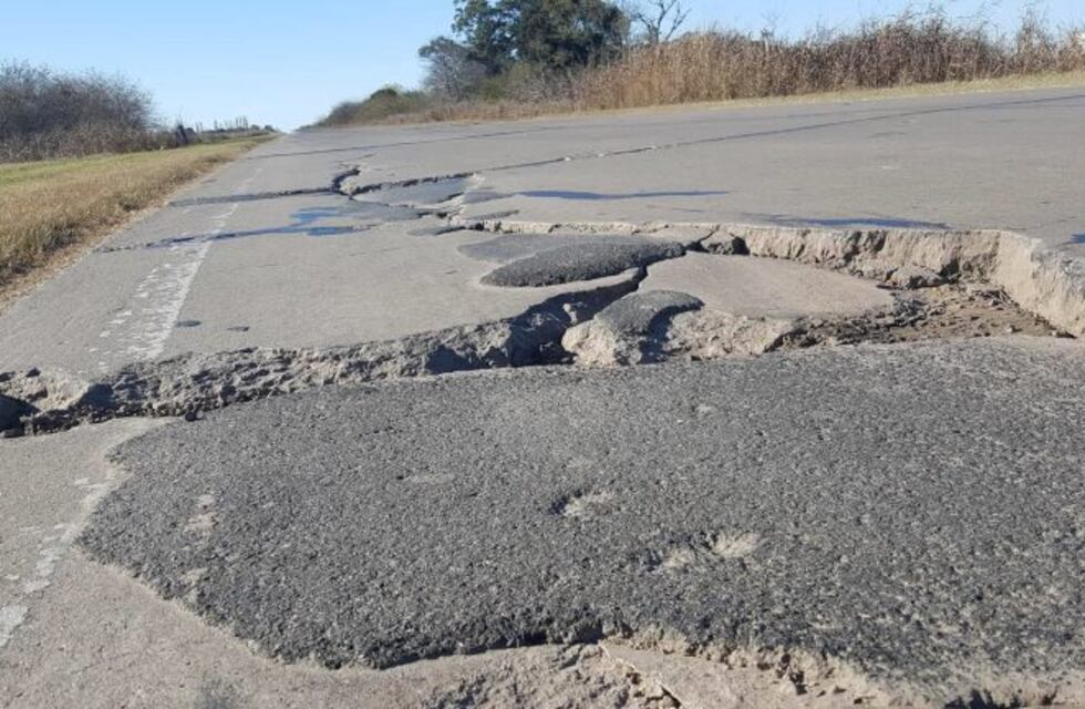 Un joven murió al chocar e incendiarse el auto que conducía