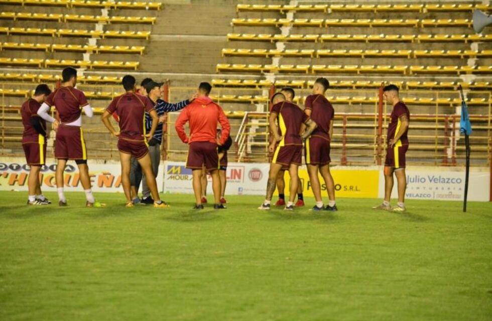 Sarmiento se prepara para la difícil tarea de revertir un 0 - 3 ante Madryn