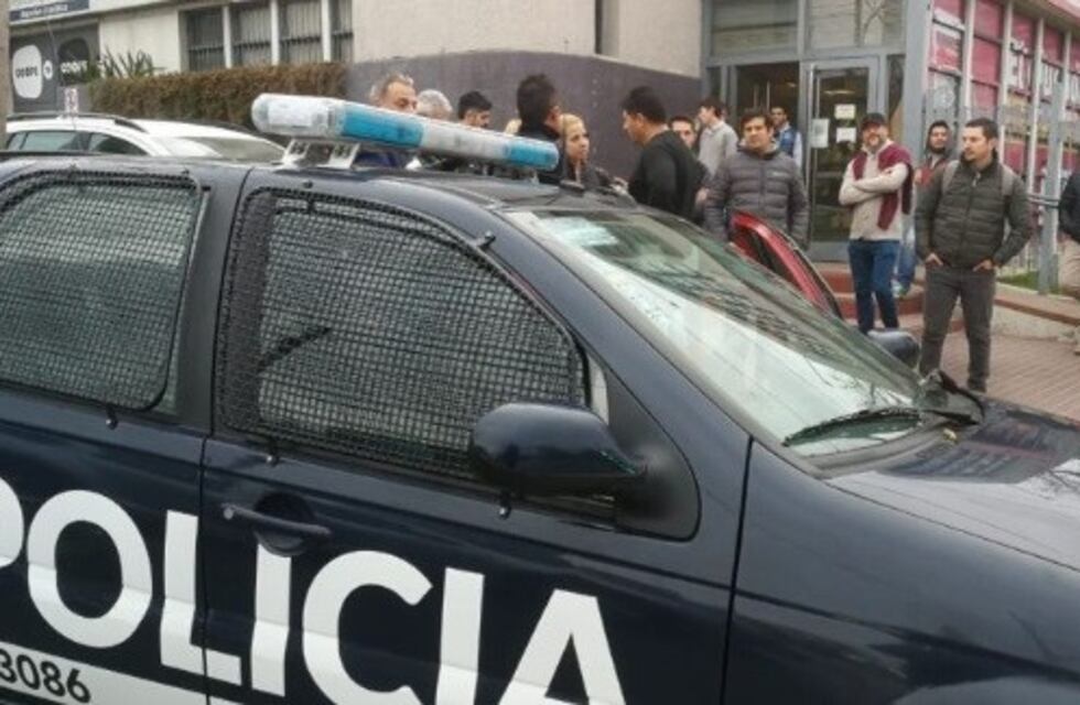 Amenaza de bomba Radio Cooperativa y Diario El Ciudadano