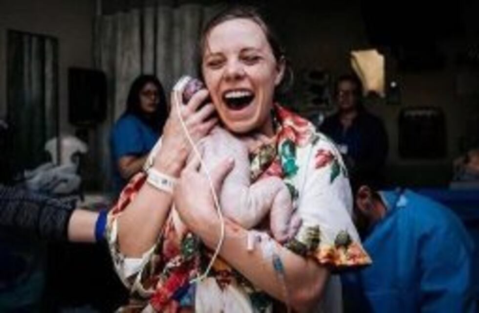 Retratar partos sin censura es la nueva tendencia en Internet