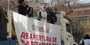 SUTE Mendoza, reclamo de paritarias