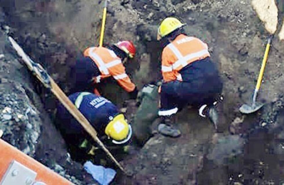 Tragedia en Trevelin: 2 personas murieron sepultadas y otra en un accidente de tránsito