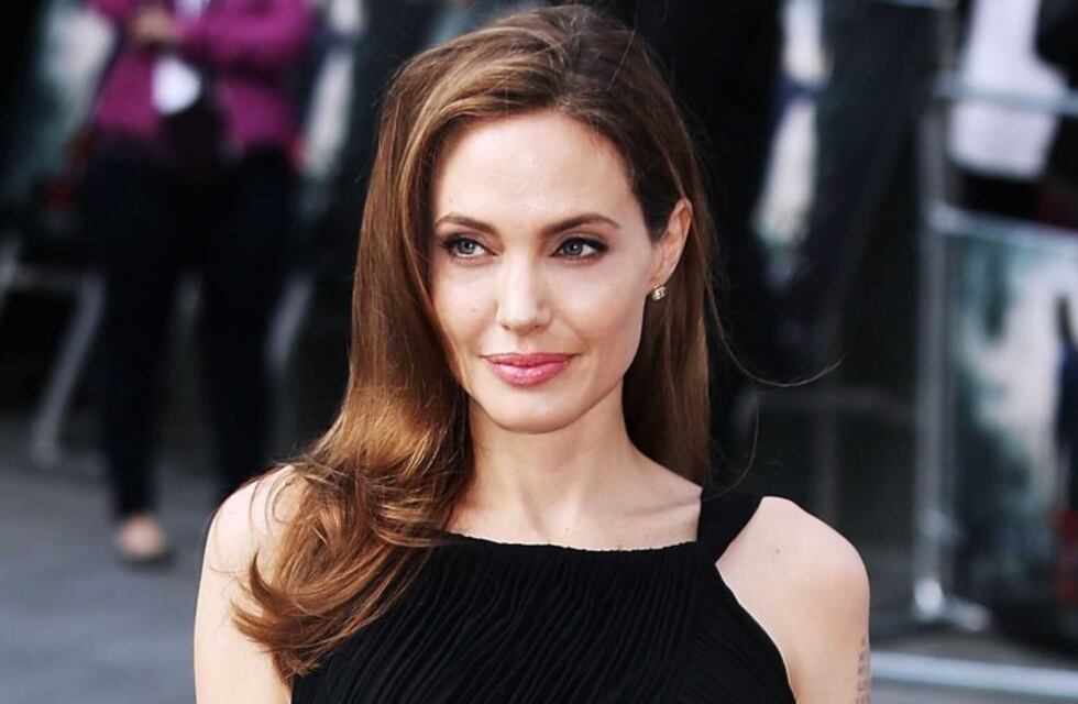 En Hollywood aseguran que Angelina Jolie y Jared Leto estarían comenzando un romance