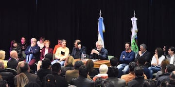 Alberto Rodríguez Saá y sus funcionarios\u002E