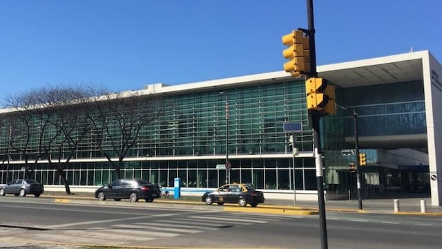 La víctima fue derivada desde el Policlínico San Martín hasta el Heca.