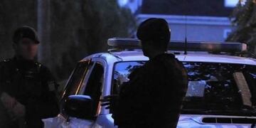 Hubo un mega operativo policial\u002E Según fuentes contaron fuentes judiciales, la víctima, Yahiel Elly Hanna, de 23 años, hizo dedo en el Acceso Este a la altura de Guaymallén\u002E