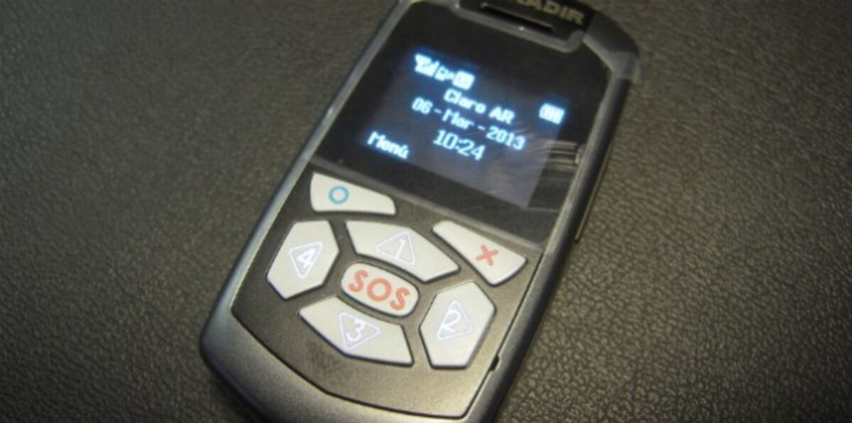 El botu00f3n antipu00e1nico salvu00f3 a la mujer de su actual pareja, pero era por el ex que lo tenu00eda.