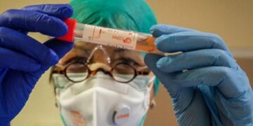 Ante casos de síntomas gripales, se recomienda hacer un test para descartar que sea coronavirus