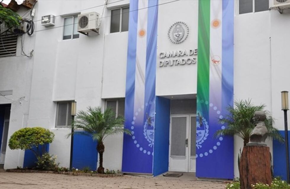 Impulsan una ley que garantice el acceso a las clases virtuales de la población más vulnerable