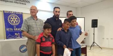 Alta Gracia: se entregaron los premios Concurso de Dibujo y Pintura 2019