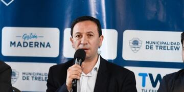 Intendente de Trelew, Adrián Maderna confirmó que acompañará a Arcioni\u002E