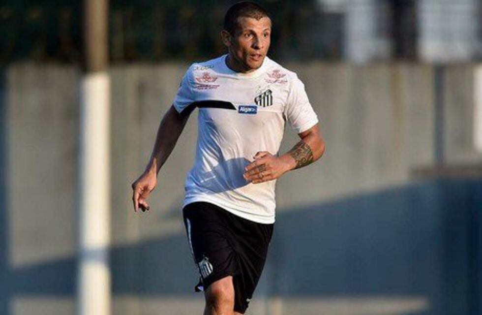 Vecchio está cada vez más cerca de Central y hay otro ex canalla que podría regresar