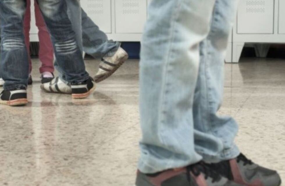 La Justicia condenó a la DGE a pagar $307.680 de indemnización a un alumno violado