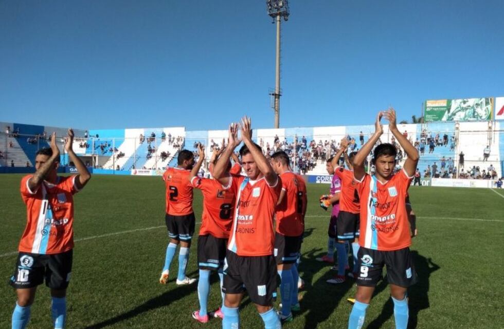 Racing ganó una "final" por la permanencia ante San Lorenzo de Catamarca