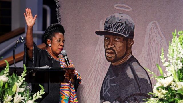 Sheila Jackson Lee habla en el funeral de George Floyd\u002E (Godofredo A\u002E Vásquez/Houston Chronicle via AP)