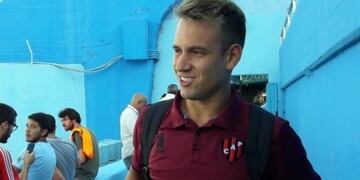 El volante surgido en Estudiantes viene de jugar en la temporada pasada en Patronato\u002E