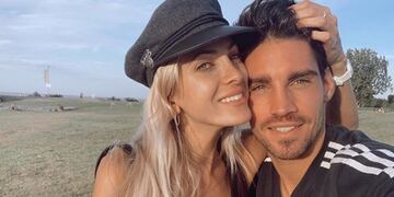 Cande Ruggeri junto a su novio