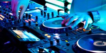 Primer encuentro de Dj´s al aire libre