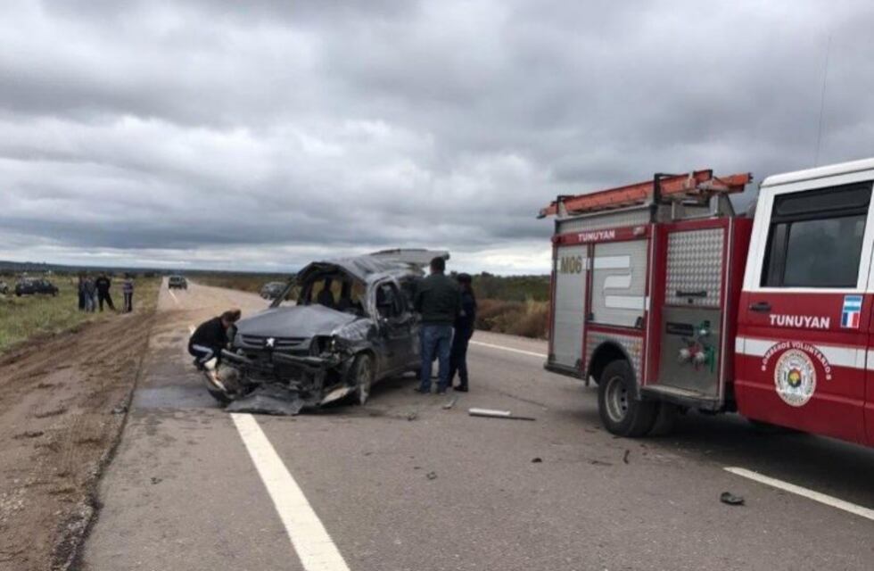 Accidente deja dos muertos en la Ruta 40