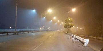 El humo llegu00f3 a la Costanera, en Godoy Cruz.