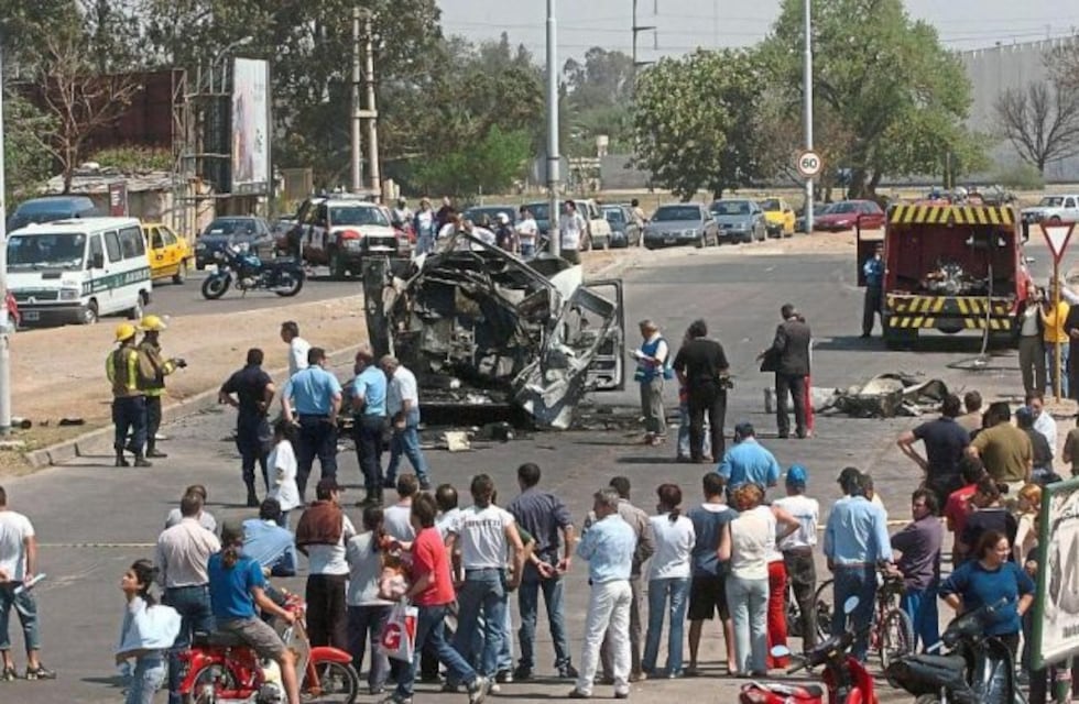 A 11 años, dictan sentencia por la explosión de la ambulancia