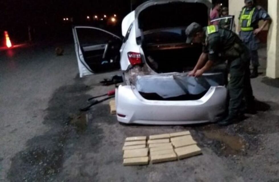 Secuestran casi 60 kilos de marihuana por un control en Tatané