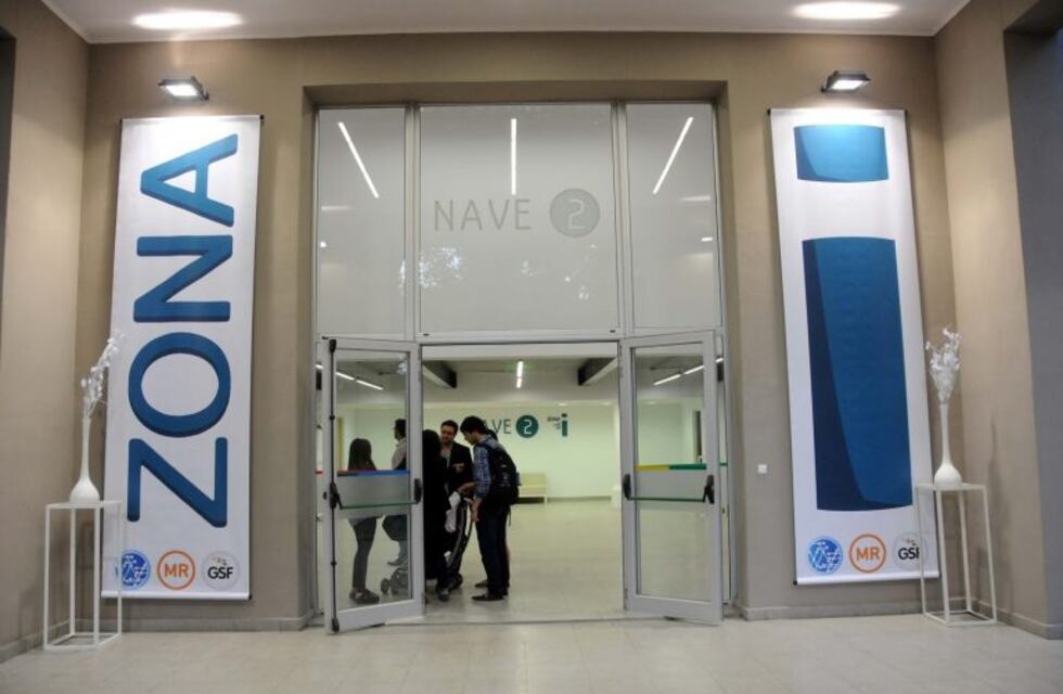 Presentaron el proyecto para construir una escuela tecnológica en el exBatallón 121