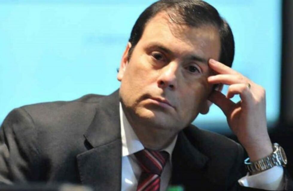 El gobierno de Santiago del Estero quiso sacar 32 millones de dólares en efectivo del Banco Hipotecario