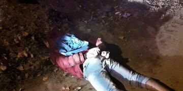 El Zorro junto a su gomera\u002E