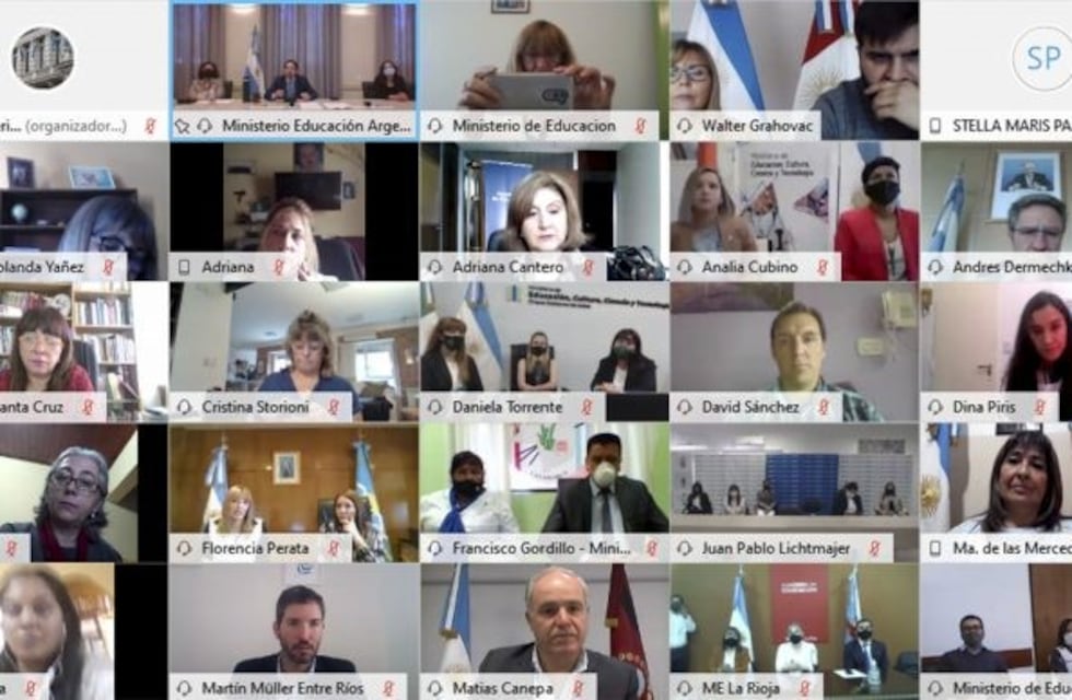 Día del Maestro: Mendoza participó del acto nacional