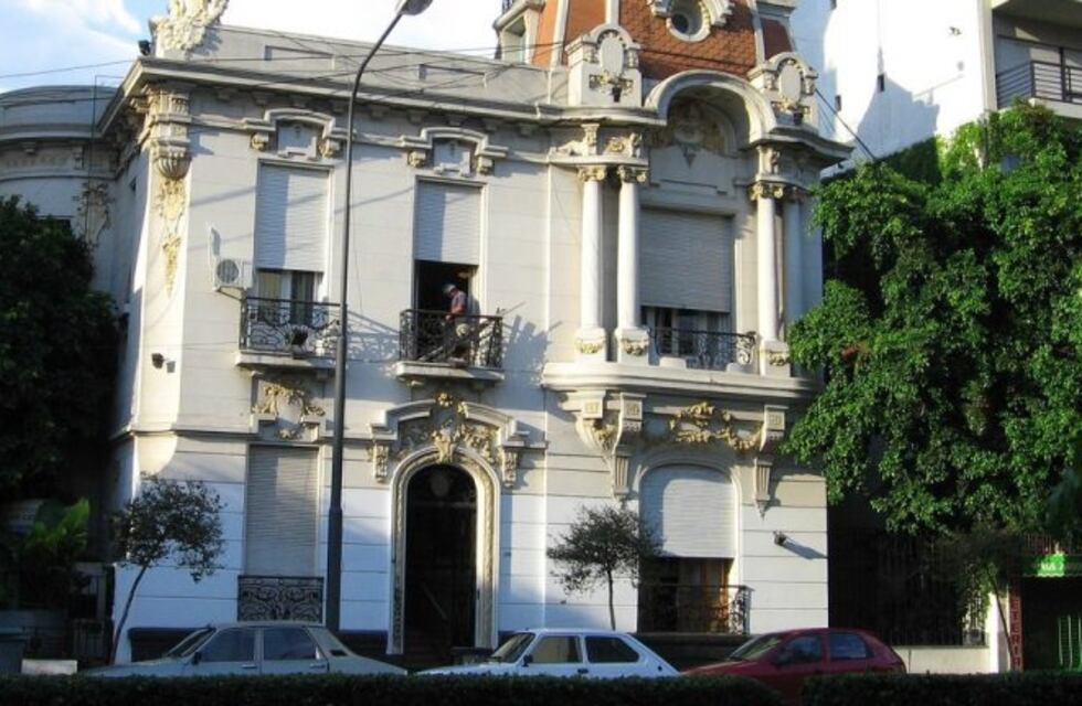 Garantizan la continuidad laboral para 53 empleados de una clínica de Pellegrini