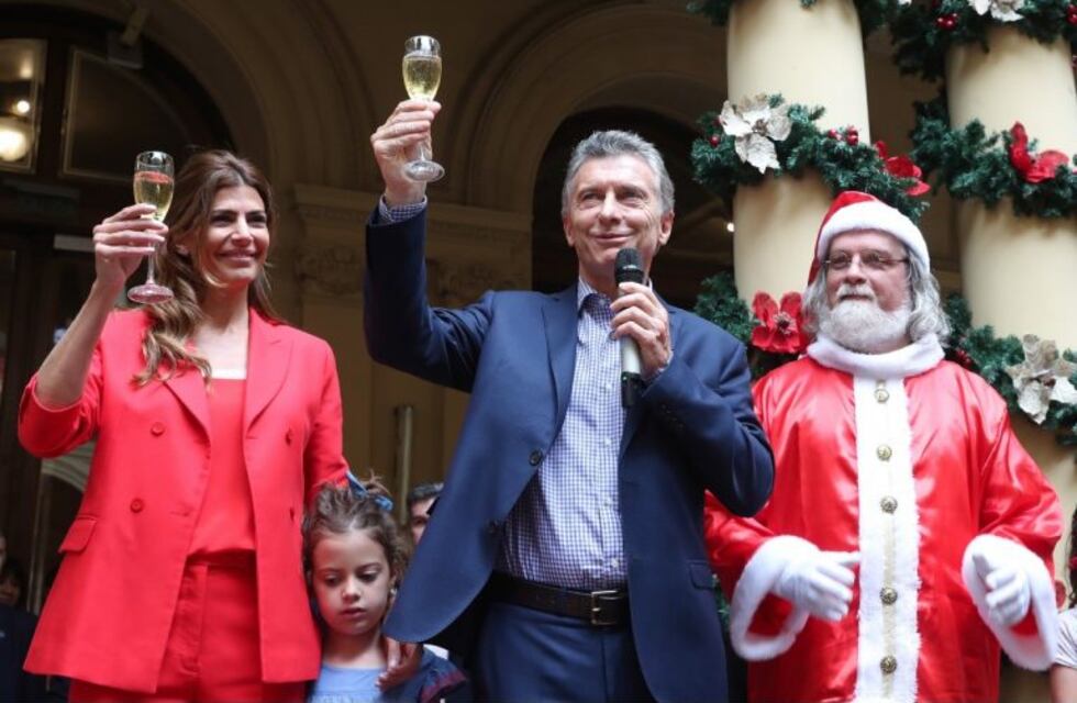 Macri, en el brindis navideño en Casa Rosada: "Las tormentas sucesivas nos han fortalecido"
